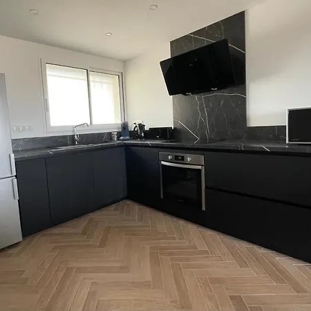 Cosy Avec Vue Imprenable Sur La Cite Διαμέρισμα *