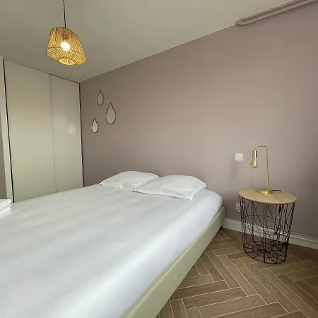 Appartement Cosy Avec Vue Imprenable Sur La Cite