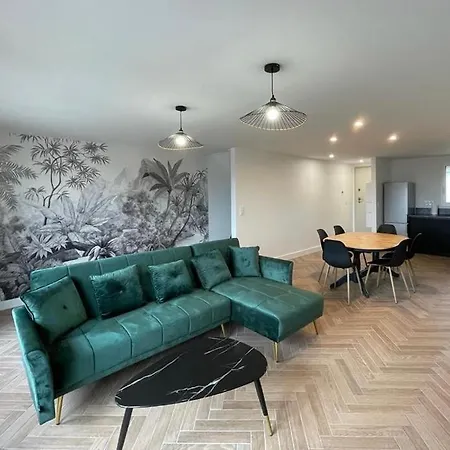 Διαμέρισμα Cosy Avec Vue Imprenable Sur La Cite Καρκασόν